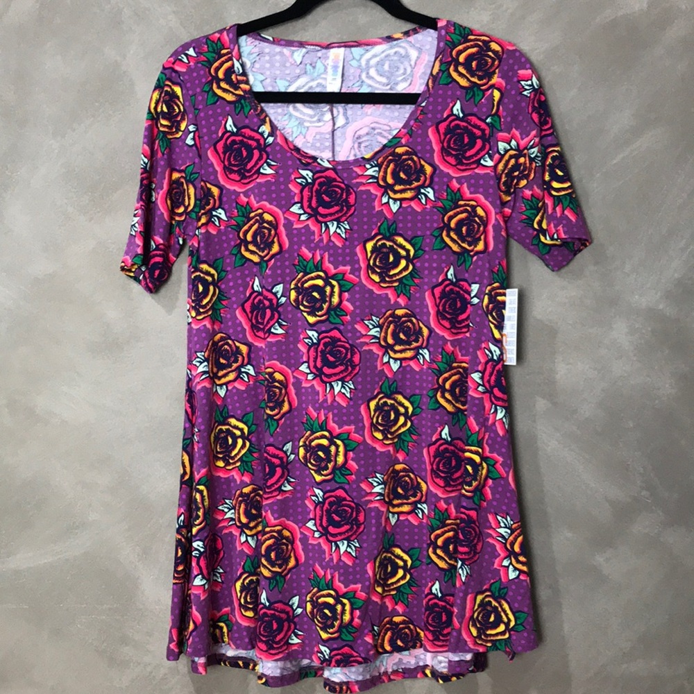 Rose print perfect t